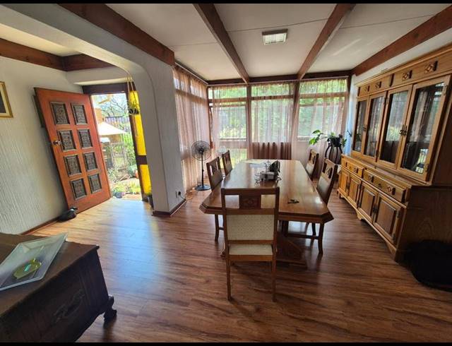 3 BEDROOM HOUSE FOR SALE IN SOUTH CREST